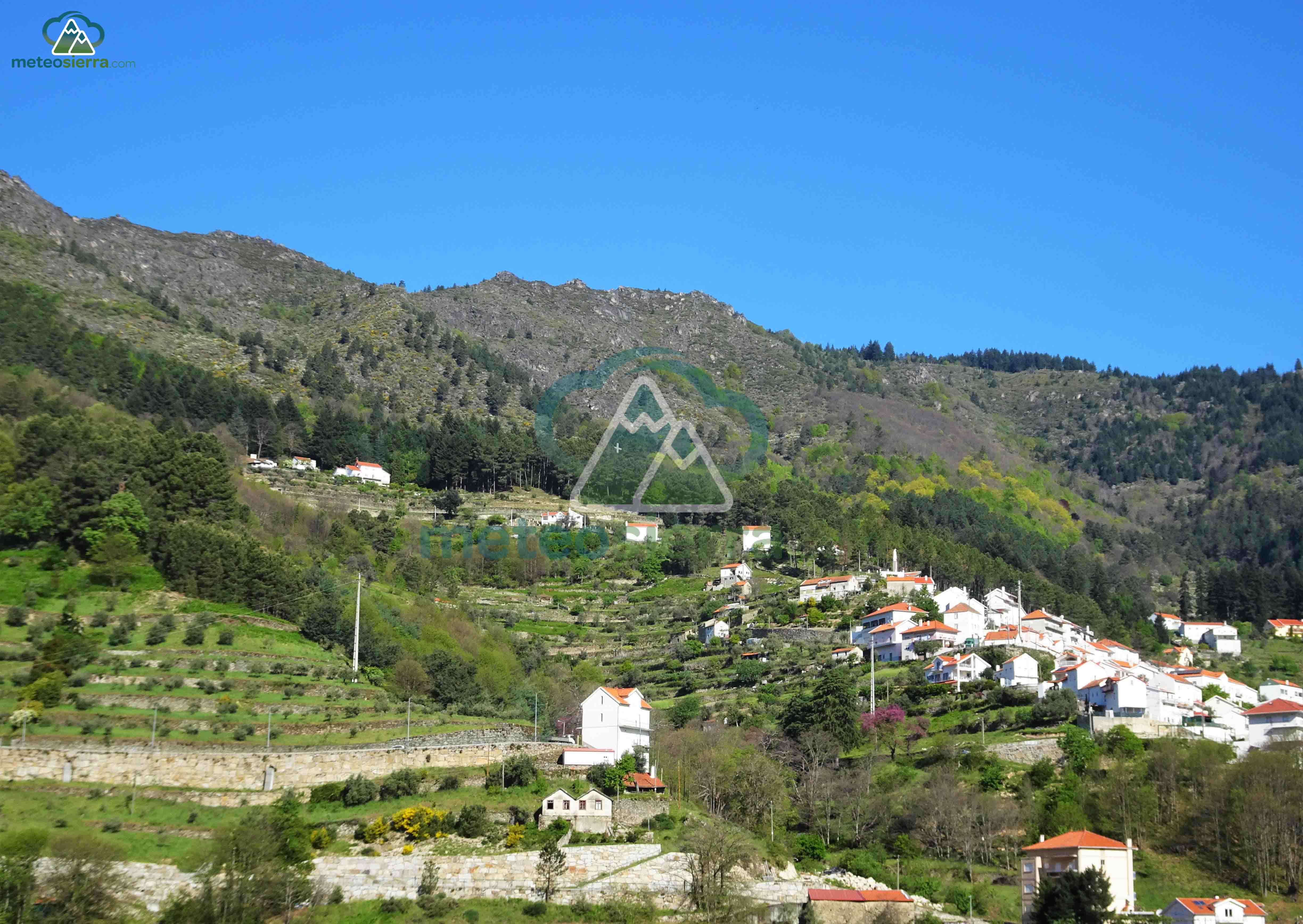 Detalle de la parte alta de Manteigas