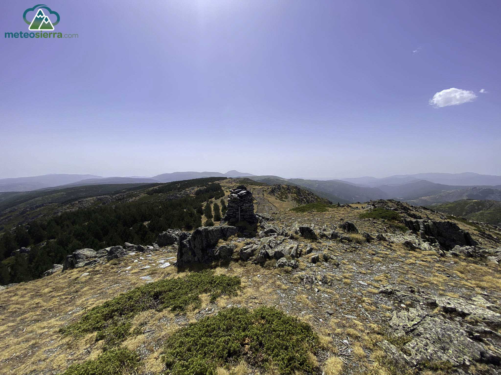 Pico Atalaya (1904 m)