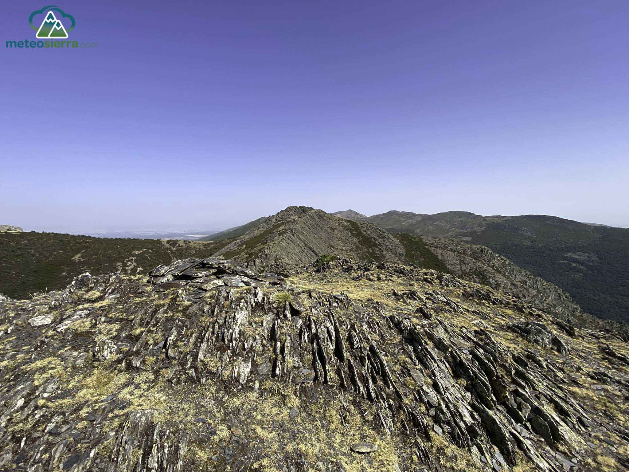 Peña de la Tiñosa (1961 m)