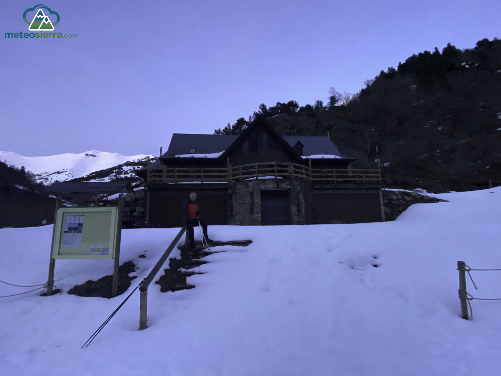 Refugi Fornet (1370 m)