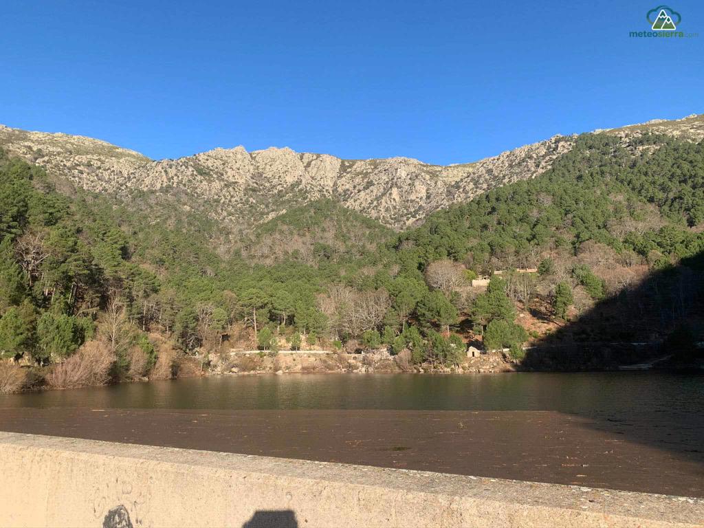 Lanchamala y Serradillas desde Piedralaves