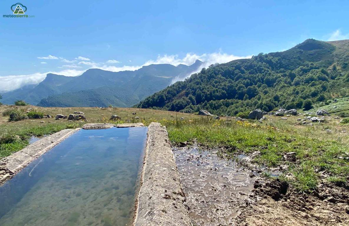 Torre Bermeja desde Soto de Valdeón